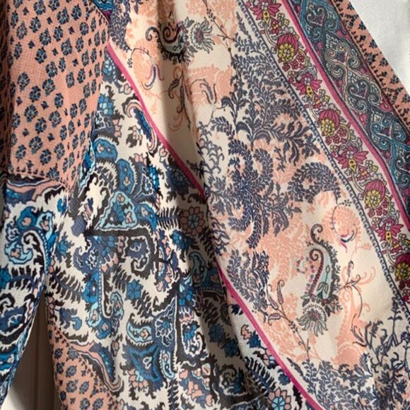 Venus Sheer Long Sleeve Short Romper - Picture 4 of 8